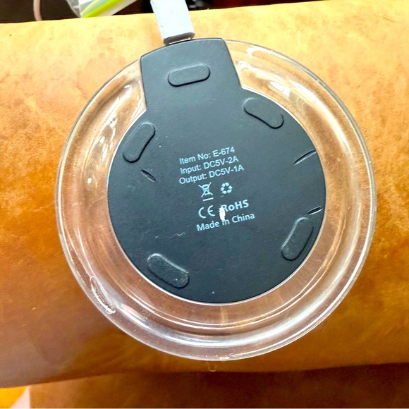 Iedge wireless charger - Picture 1 of 2